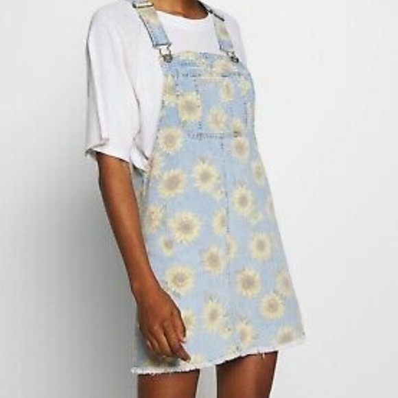 American Eagle Outfitters Dresses & Skirts - American Eagle Skirtall (skirt overalls)